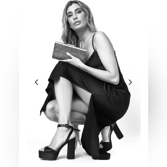 Nina Dorcas Gold Glitter Platform Sandal - Picture 13 of 13